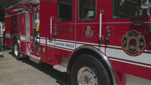 Portland Fire and Rescue unveils first electric fire engine