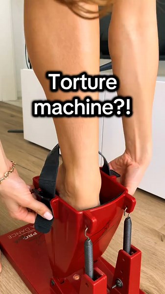 Understanding Ballet Dancer Challenges and Training