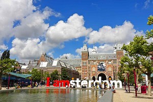 Why Amsterdam Should Be the Next City on Your Travel List