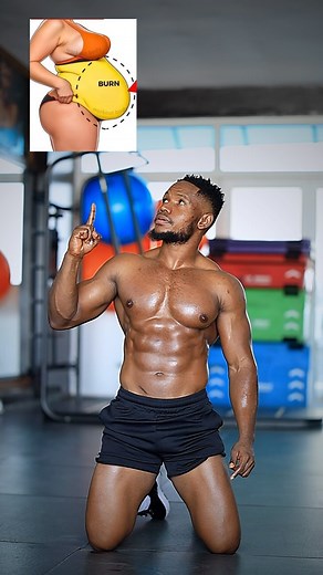 Tychique Ngalassa Fumunzanza | 🔳 body weight 🔹 Full body 🔹workout ⚡️⚡️ ▫️ 4 x 30 sec ◾️ 10 sec recup ▫️ 10 min rest after circuit #reels #bodyweight #fullbody... | Instagram