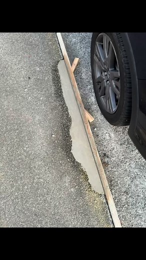 Curb repair done with care, every detail counts when it comes to concrete! ️漢 #concreterepair #sidewalkcurb #seattlecarpentry #cordellcarpentry #craftsmanshipreliability #drainagedoneright #pnwbuilder #concretefinish #curbwork #qualityconstruction | Cordell Carpentry | Facebook