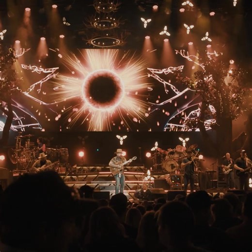 Atlanta! What are you doing New Year’s Eve? Tickets and VIP packages are on sale now for Zac Brown Band's special NYE show at State Farm Arena! | Live Nation Concerts | Facebook