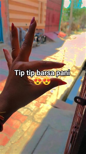 tip tip barsa pani beautifull hand dance 😍#fingerdance #handdance #youtubeshorts #cutedance #shorts