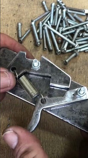 Handcraft a simple trigger mechanism # DIY Trigger # New Design