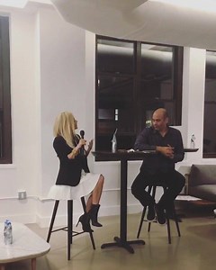 Andrea Rogers talking about Xtend Barre at #halotalks in NYC, hosted by our partner Integrity Square.  #xtendbarre #integritysquare #halosector #nyc | XTEND | Facebook