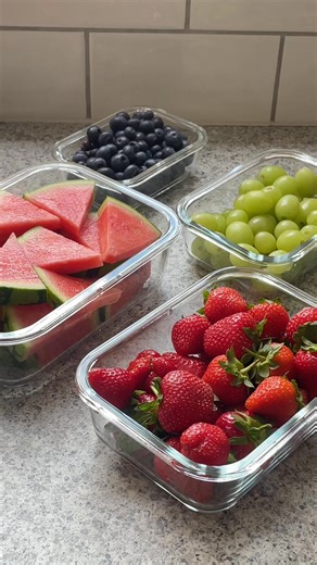 Tired of messy, stale food? Our durable glass containers keep everything fresh, visible, and organised for easy meal prep. | Zyliss | Facebook