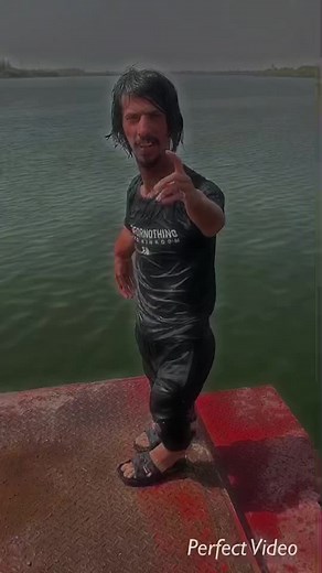 Jumping into Water: Perfect Summer Splash Moment