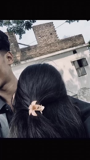 Emotional Couple Moments that Touch the Heart