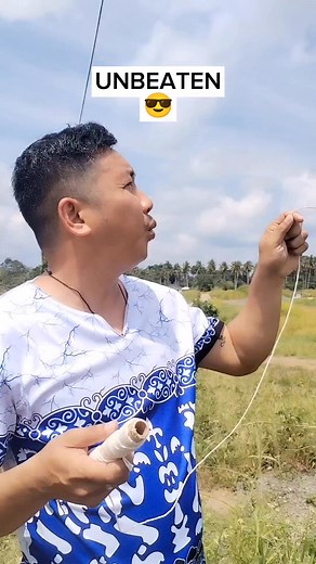 Kite showdown 🤣 #comedy IVAN TV #OFW #ofwlife #goodvibes #viralpage #new #trend #virals #trendy #viralvideos #trendalert #followers #funny #funnyvideo #comedy #laughtrip #shorts #shortsvideo #reels #frnds | IVAN GV