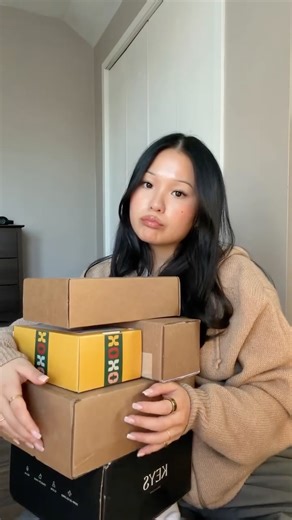 debs on Instagram: "absolutely so grateful for these goodies and tysm for 6k 🥹 @cyklarofficial @keyssoulcare @flonatix @deborahpaganibeauty @colorwowhair #prunboxing"