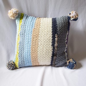 Make Your Own Crochet Pillow Cover - Free Pattern