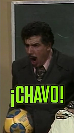 Professor Jirafales gets angry when he sees El Chavo asleep 💤
