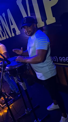 Adrian Santos on Instagram: "🎶🔥 Banda Ellus Evolution Ao Vivo 🔥🎶 📍 Arena Vip – Cáceres-MT"