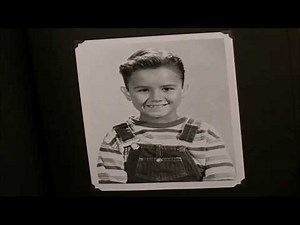 Stephen King's IT Georgie's Book Scene 1990