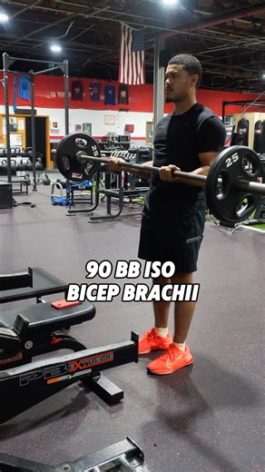 Iso’s to keep the arm healthy 📈🕺🏾