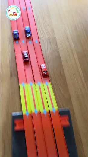Hot Wheels EPIC Race! 7 Meter 4-Lane Track Showdown! Mustang vs Charger vs Challenger! 🏁🔥