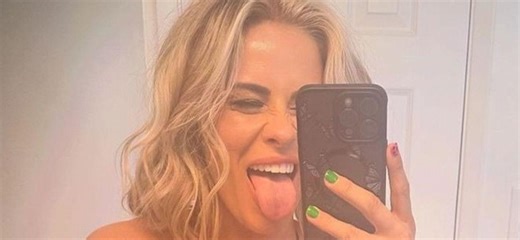 Paige VanZant Proves She Is A Total 'Bombshell' With Scorching New Post