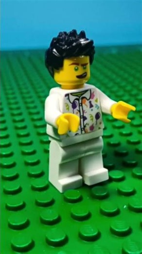 how to walk tutorial. #lego #funnylego #legoanimation #memes