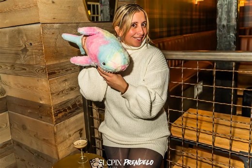 Prendelo Latin Night | PICS FROM LAST FRIDAY PARTY IN COLLAB WITH @tempo.slc 😎🦈🌸 Want to be on the Guest List or VIP? Send us a DM 📲 📸 Pics by: @slcpix 🖤 | Instagram