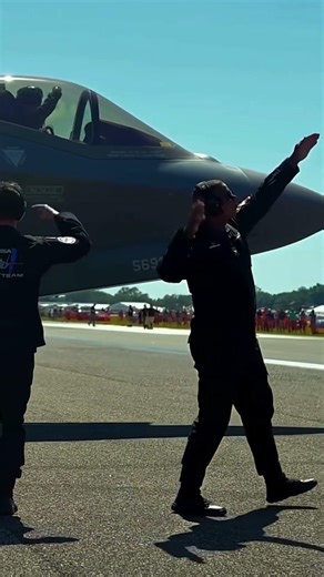 fighter jet #fighterjet #fighterjet