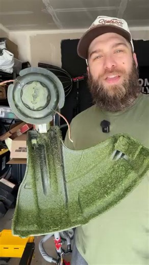 Most people are doing yard work wrong, and it’s costing extra time and money.​Ever wonder why weed wacker string seems to snap every two seconds, forcing a pause to constantly bump the head or re-spool the line? It turns out there is a legitimate science to maintaining trimmer line, and a simple 24-hour trick completely changes the game.​Most trimmer lines are made of nylon, a material known for being hydrophilic. This means it actively absorbs moisture.​Over time, sitting in a hot garage or a d