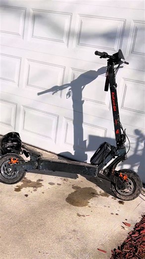 Don’t go mudding😭 @Emmett #kurkiren #ancheer #mudding