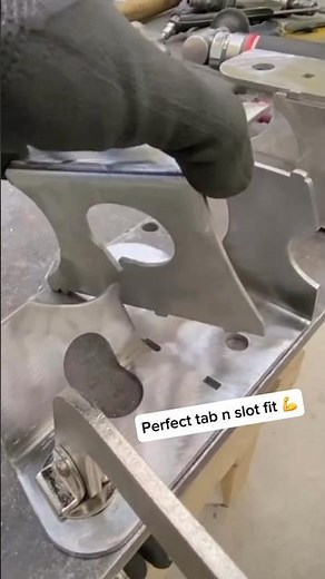 Satisfying tab and slot assembly using SendCutSend metal 👏 #fabrication #metalwork #metal