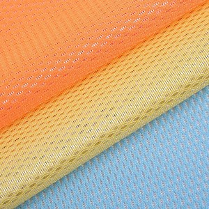[Hot Item] Chinese Mesh Fabric 100% Polyester Knitting Mesh Fabric Textiles Lining Fabric Microfiber Brushed Mesh Fabric for Sportswear