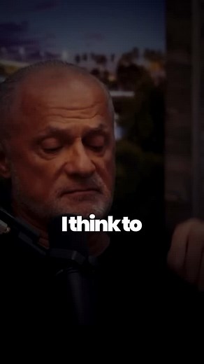 Beyond the buzzword of “financial freedom,” let’s talk about financial empowerment! 💪 This clip emphasizes the importance of education and direct connection in helping others understand their financial options. It’s about providing resources and guidance so you can become the expert in your own financial journey. Who’s ready to feel empowered? 👇 Ready to move beyond the buzzwords and gain true financial empowerment in real estate? 🔑 The LegacyRx Conference provides the education and resources