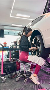 22K views · 790 reactions | Work smart not hard 蘭. #bossbabe #worksmartnothard #detailinggirl | Esme Gelissen | Facebook