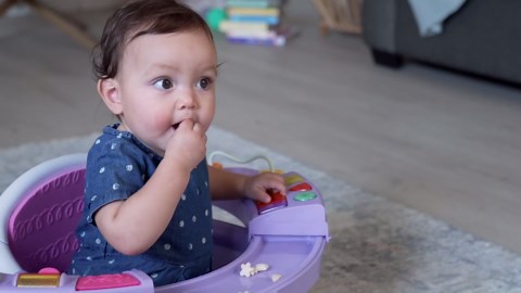 Infantino Music & Lights 3-in-1 Discovery Seat & Booster, Interactive Toddler Seat for Dining Table or Kitchen Chair, Baby Activity Center & Snack Tray, 20 Sounds & Songs, Lightweight Baby Essentials