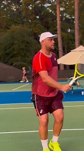 34K views · 214 reactions | The tennis volley On a ball that’s a bit further away make sure you push off your outside leg well enough to cover some ground #vollley #tennis #tenis #tennishaus | Tennis.Haus | Facebook