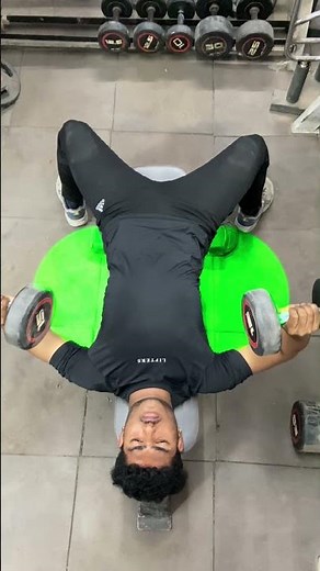 Learn flat Dumbbell press exercise step by step #gym #gymtips