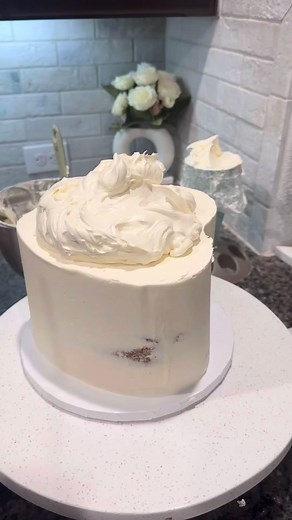 Gender Reveal Fire Away Cake Tutorial