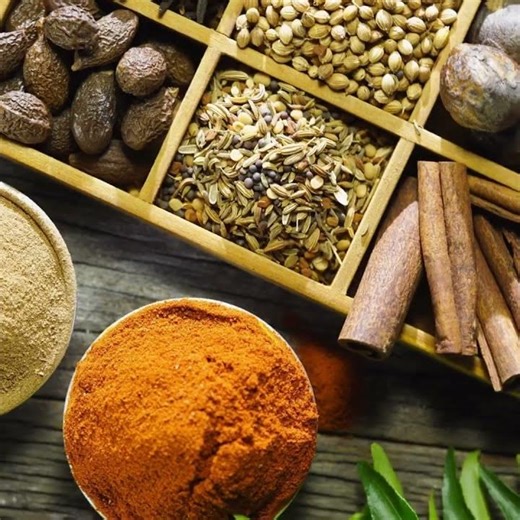 Organizing your condiments = faster meals, less waste, and a happier fridge! #FridgeGoals