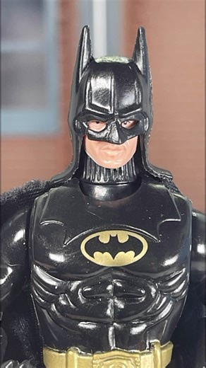 DCcember Day 28: Kenner's The Dark Knight Collection Quick Change Bruce Wayne Review