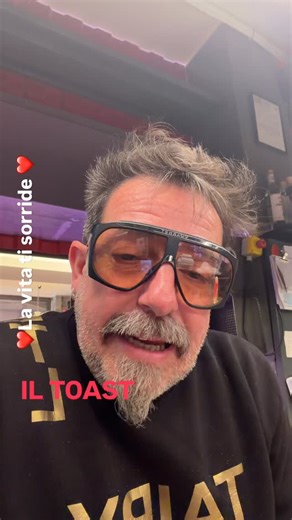 TAIPY on Instagram: "Taipy ❤️La vita ti sorride ❤️ #taipy #toast #milano #citylife #lavitatisorride"