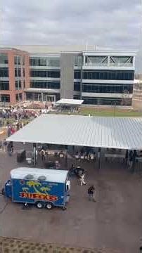 Walmart Home Office evacuated after gas leak