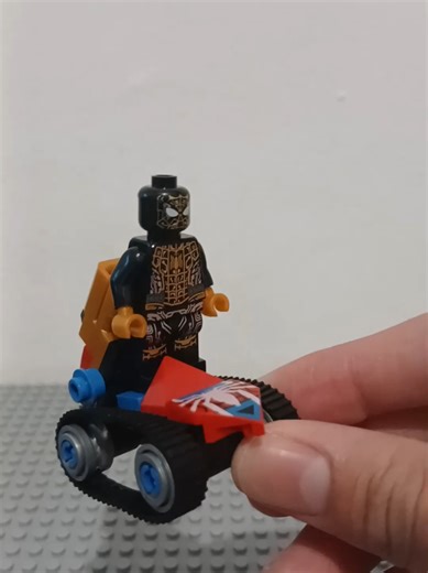 Respuesta a @dinoco200 valió totalmente la pena #minifigure #legominifigures #spiderman #spidermannowayhome #lego