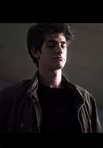 𝐒𝐩𝐢𝐝𝐞𝐫 𝐌𝐚𝐧 𝐀𝐔𝐑𝐀