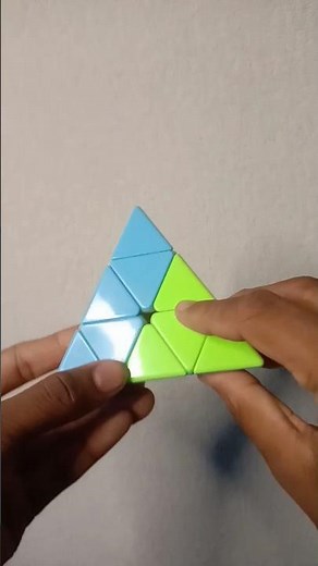 Pyraminx cube how to solve