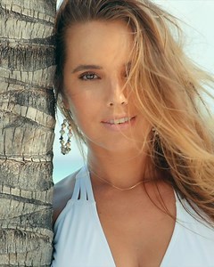 Details Make ALL the difference! Click here to shop: https://bit.ly/2y1Pzqx | Swimsuits For All