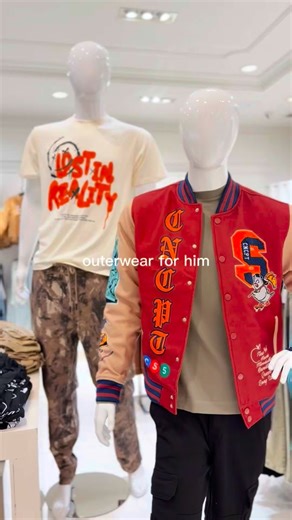 rue21 on Instagram: "BLACK FRIDAY BLOWOUT ON NOW! ⁠ Nothing over $21⁠ Men's Outerwear from $15⁠ Link in bio to shop at a rue21 near you ⁠ #YOUinrue"