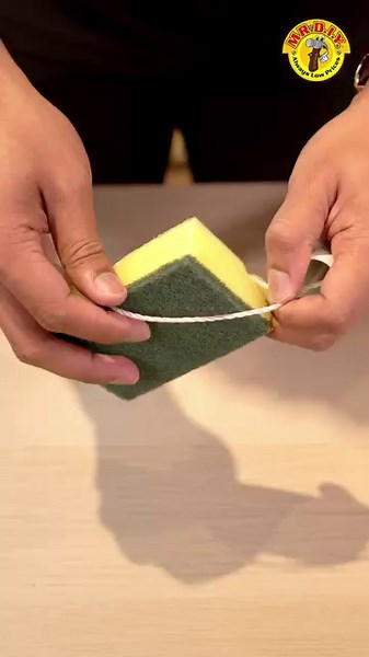 Discover these brilliant life hacks that can simplify your daily life. Curious? Join us and watch the video! 🤓🔍📺 ​ #MRDIY #AlwaysLowPrices #AlwaysTheSmarterChoice #Lifehacks #Compilation | MR DIY