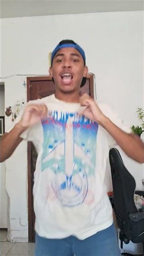 Vai sentar pro garilão. Que dança é essa, hein? #shorts #dance