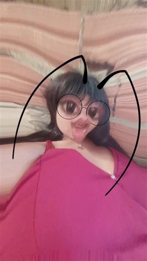 Os vídeos de 🥰bella*-*🥰silva🪷🔥 (@morenasilvaff) com original sound - Minions
