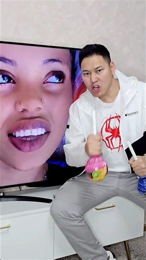 Singing Lesson With TV 🎶😂