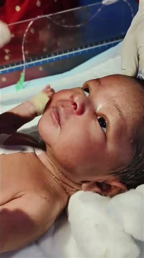 Just neonatal things 🥰😘 #baby chest physiotherapy in new born