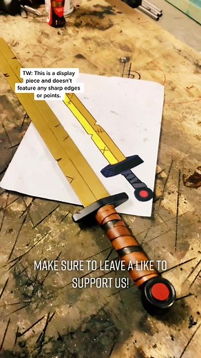 Crafting Finn's Golden Sword | Adventure Time Blacksmith Welding