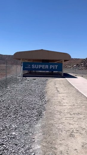 41 reactions · 6 comments | Kalgoorlie Super Pit酪 …also known as the Fimiston Open Pit, is one of Australia’s largest gold mines. #uglyaussie #adventures #trending #travel #mustsee #bucketlist #traveldiaries #australia #nomad #semiretired #thisisliving #livingourbestlife #wa #westernaustralia #australiassouthwest #drone #djimini3 #dronefootage #kalgoorlie | Ugly Aussie Adventures | Facebook